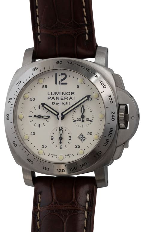 Panerai Luminor Daylight Chronograph : PAM 251 .